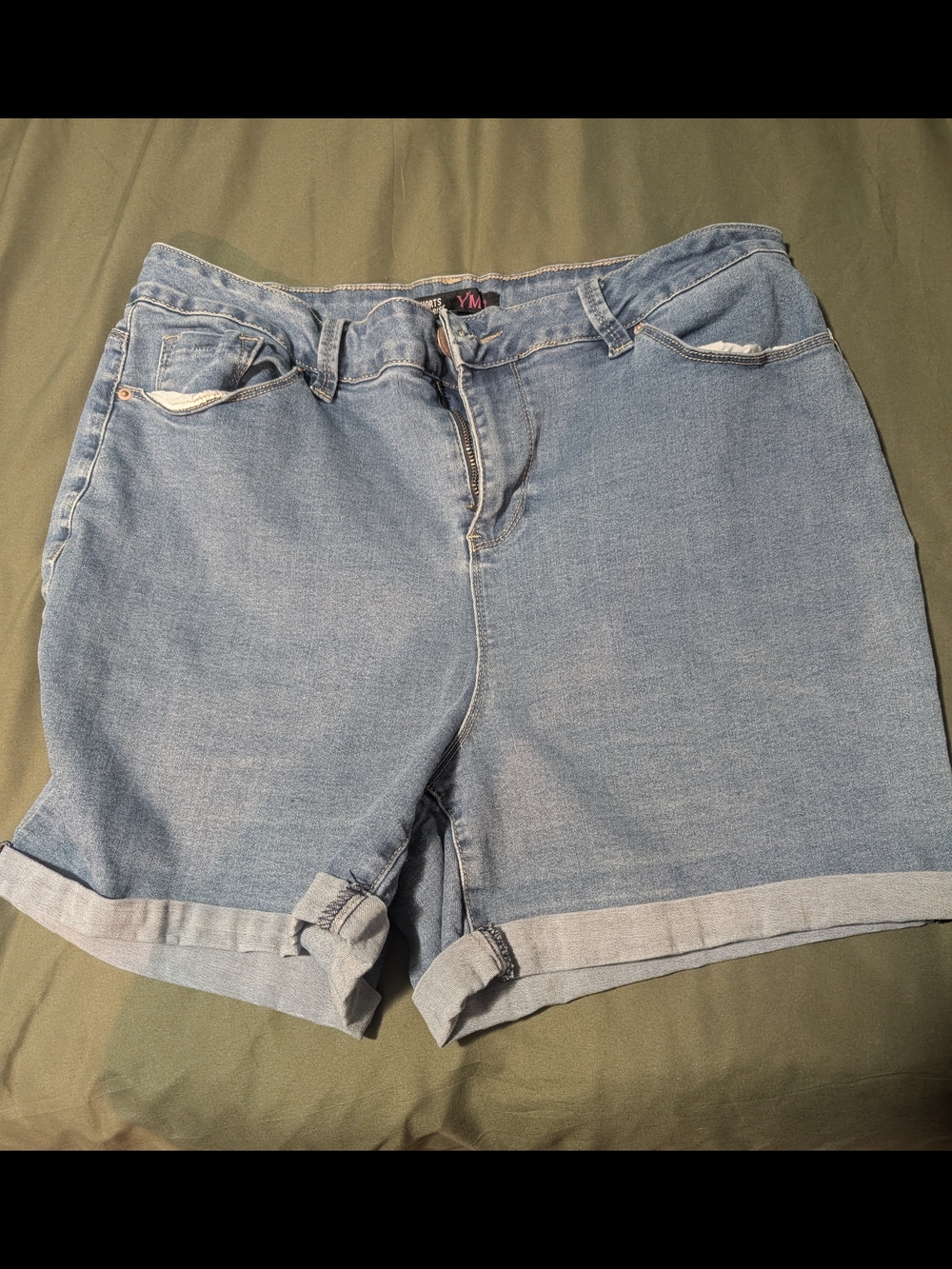 Light Blue Denim Roll-Cuff Women's Shorts